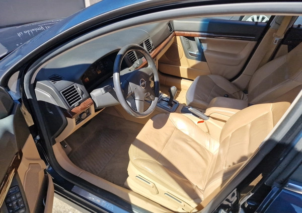 Opel Vectra cena 10900 przebieg: 173000, rok produkcji 2002 z Łazy małe 704